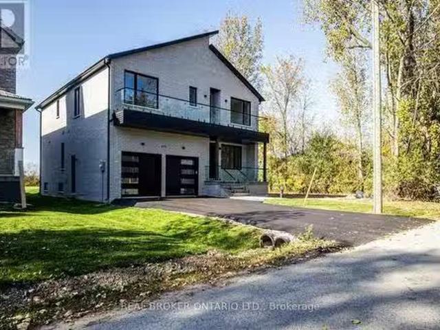 House for sale in Pefferlaw