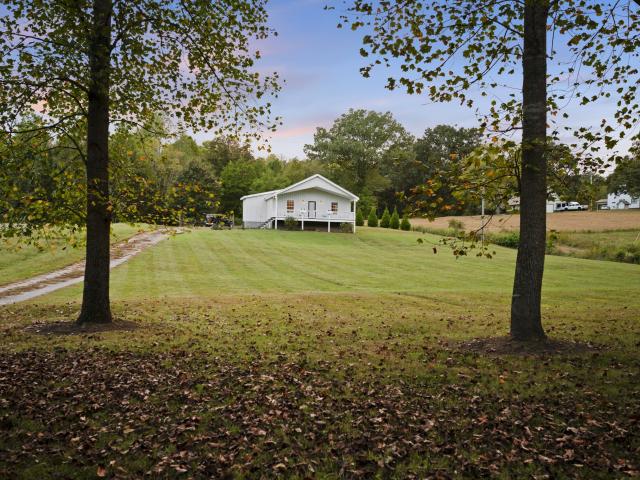 House for sale in Cumberland City, Middle Tennessee