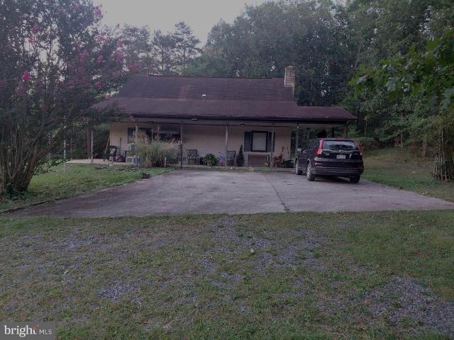 House for sale in Petersburg, West Virginia