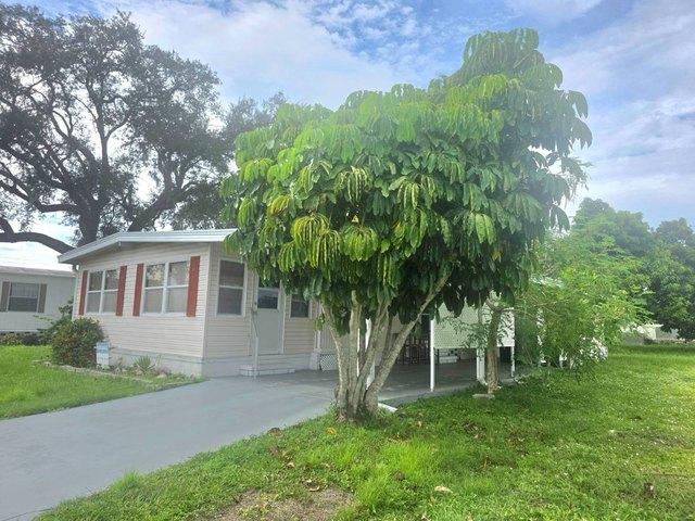 House for sale in Ellenton, Florida