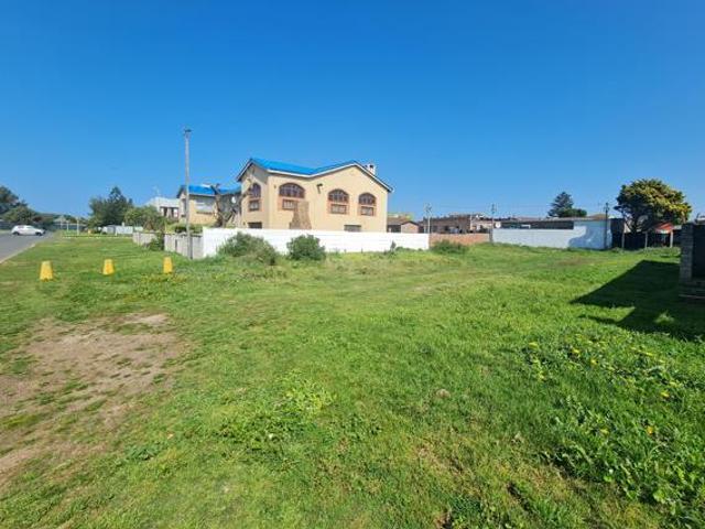 Land for sale in Cape St Francis, Eastern Cape