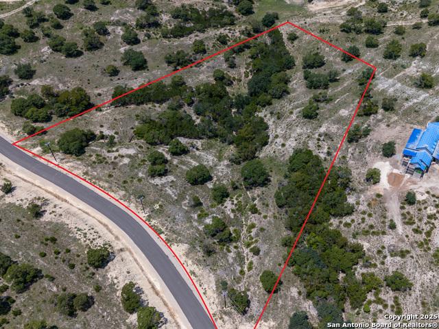 Land for sale in Pipe Creek, Texas