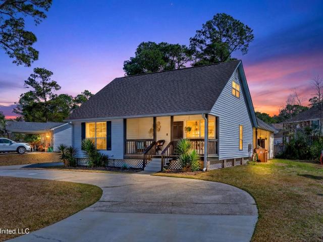 House for sale in Pass Christian, Mississippi