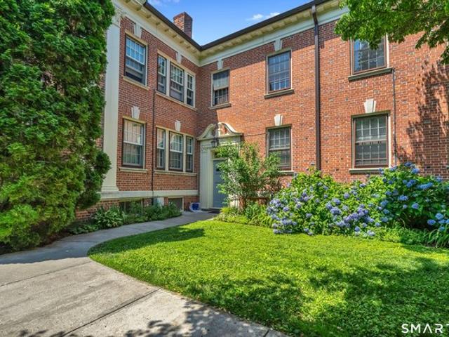 Condo for sale in New Haven, Connecticut