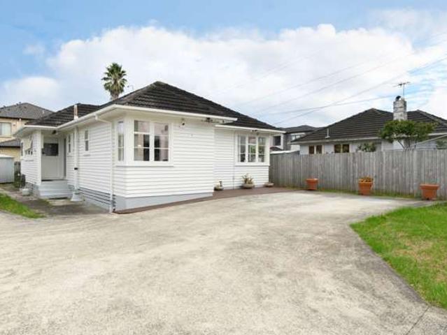 House for sale in Mount Roskill, Oroua County