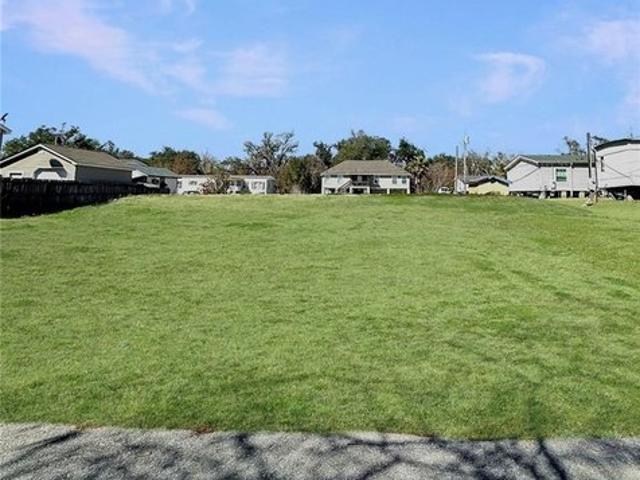 Land for sale in Lafitte, Louisiana