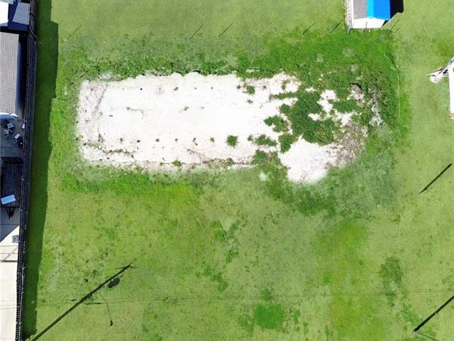 Land for sale in Barataria, Louisiana