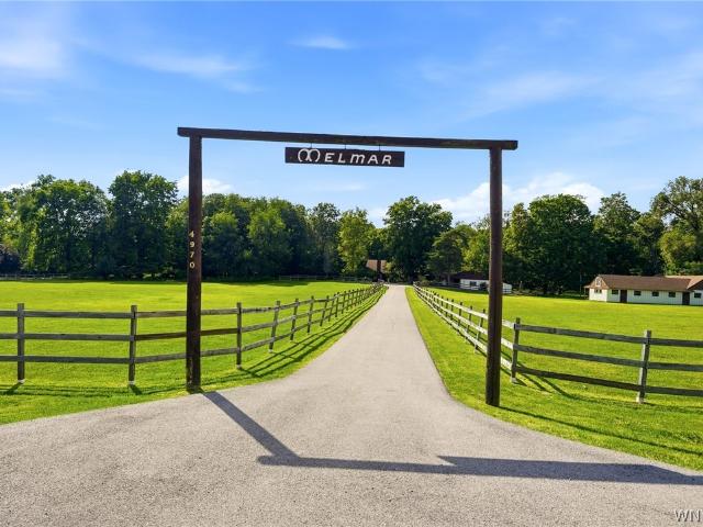 House for sale in Clarence Center, Town of Clarence