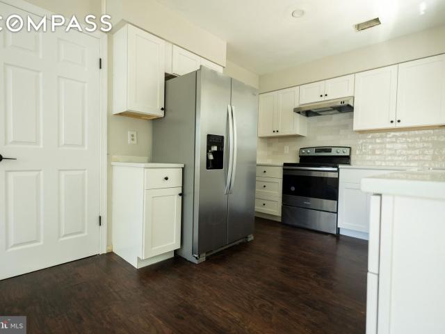 Townhouse for rent in Woodbridge