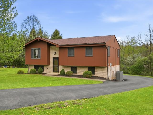 House for sale in Allison Park, Pennsylvania