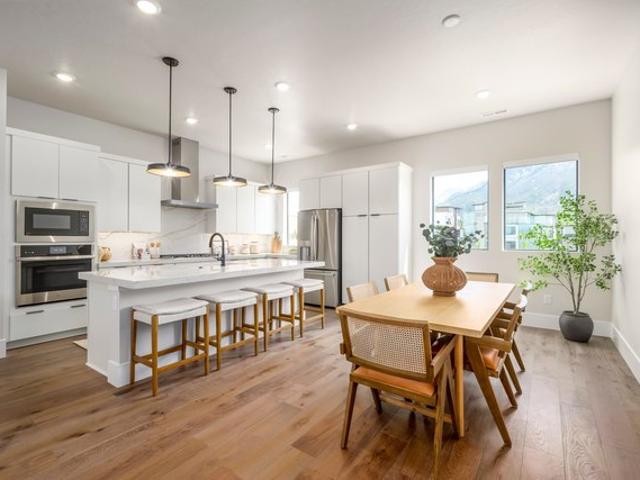 Townhouse for sale in Holladay, Utah