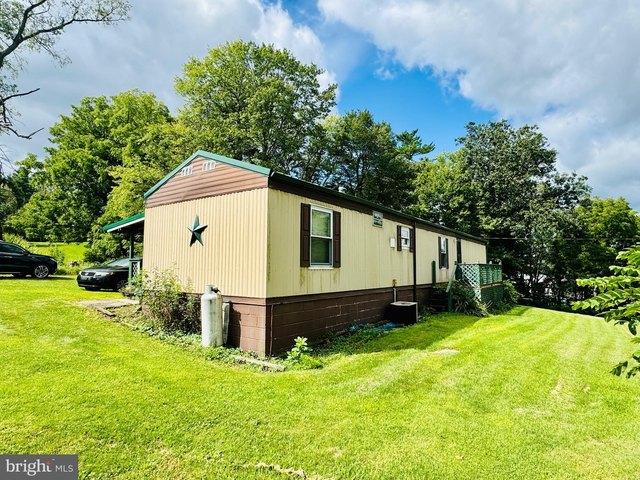 House for sale in Warriors Mark, Pennsylvania