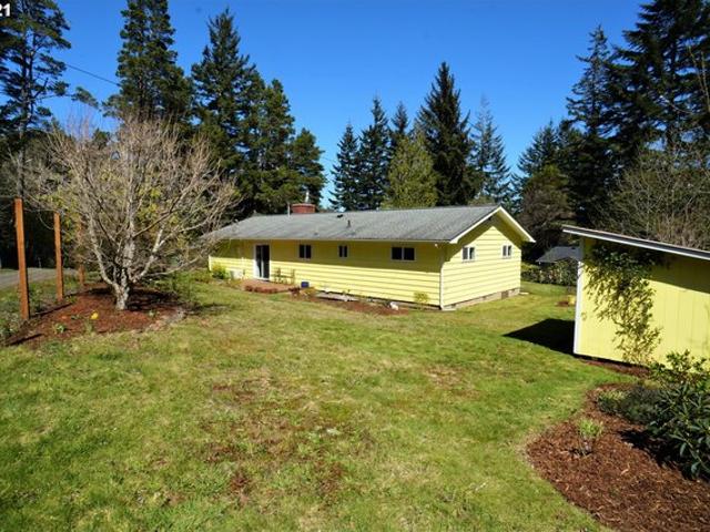 House for sale in Florence, Lane County
