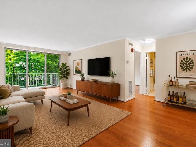 Condo for sale in Bethesda, Maryland