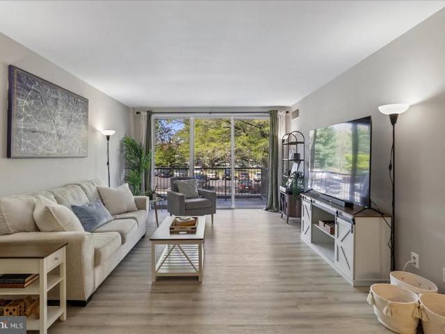 Condo for sale in Bethesda, Maryland