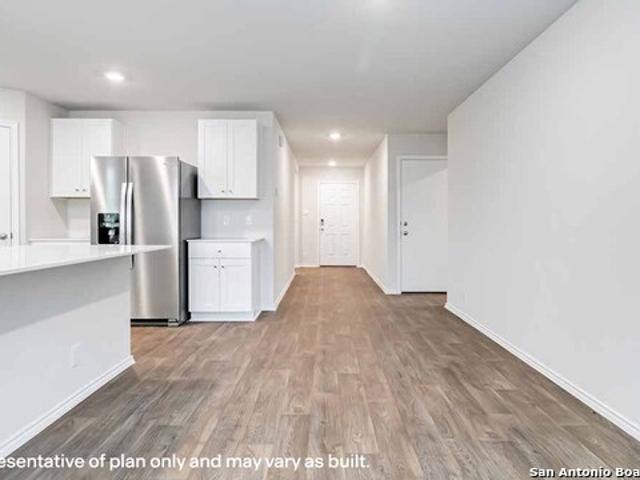 House for sale in Medina, Texas