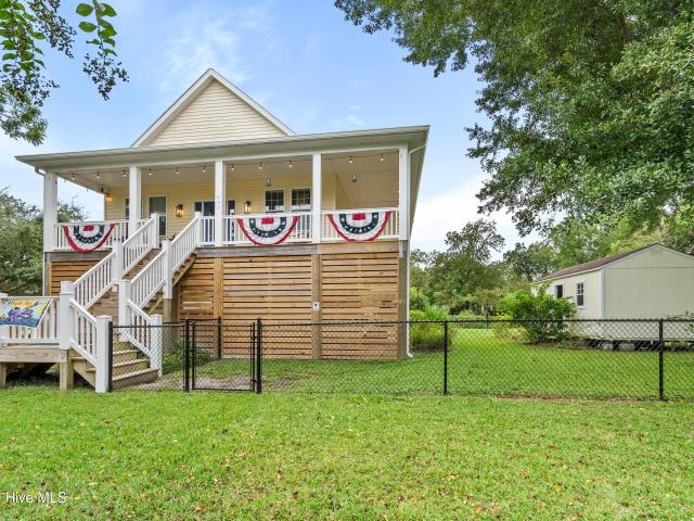 House for sale in Oriental, North Carolina