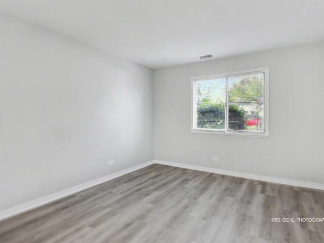 Townhouse for sale in Carol Stream, Illinois