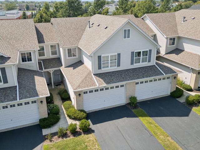 Condo for sale in Oswego, Illinois