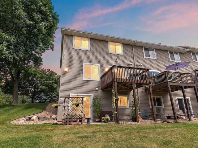 Townhouse for sale in Chaska, Minnesota