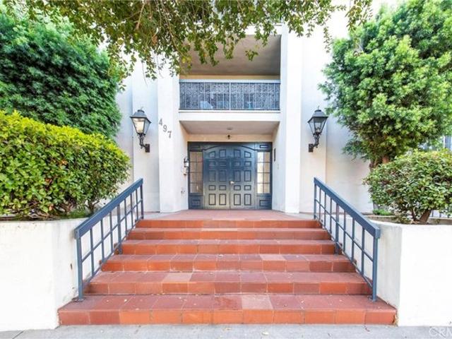 Condo for sale in Pasadena, California