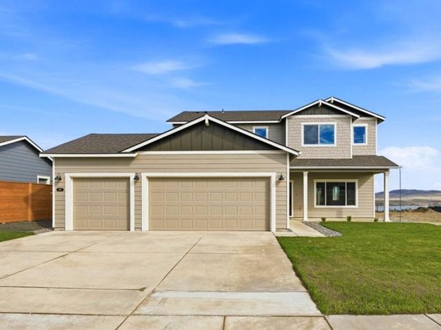 House for sale in Oregonia