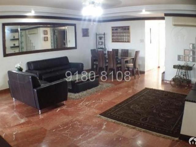 Apartment for sale in 19 North East, Hougang