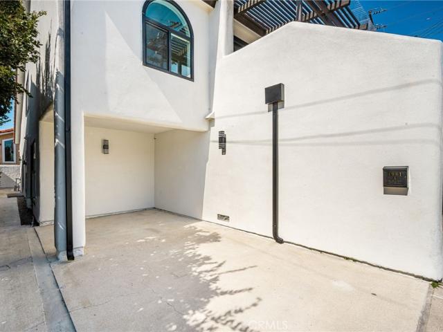 House for sale in Huntington Beach, California