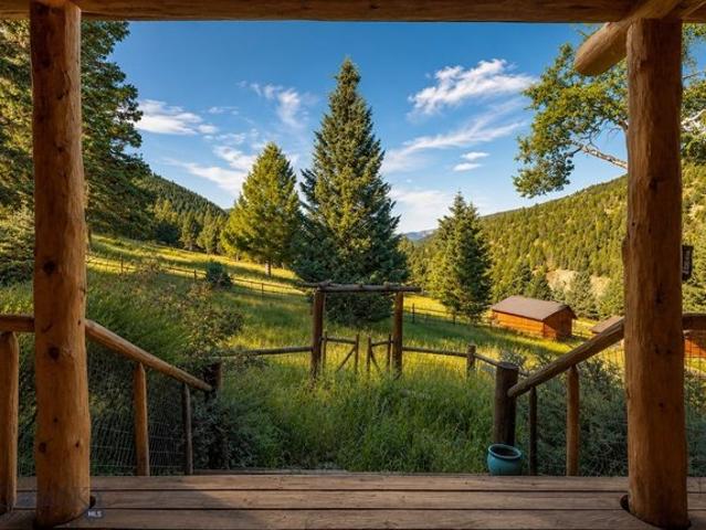 House for sale in Montana