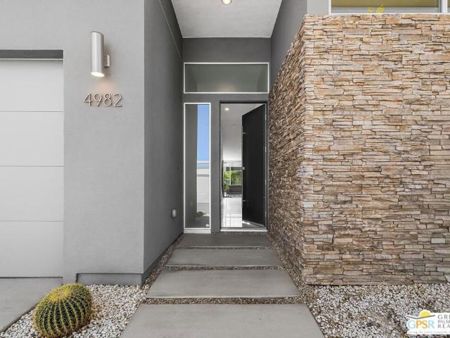 House for sale in Palm Springs, California