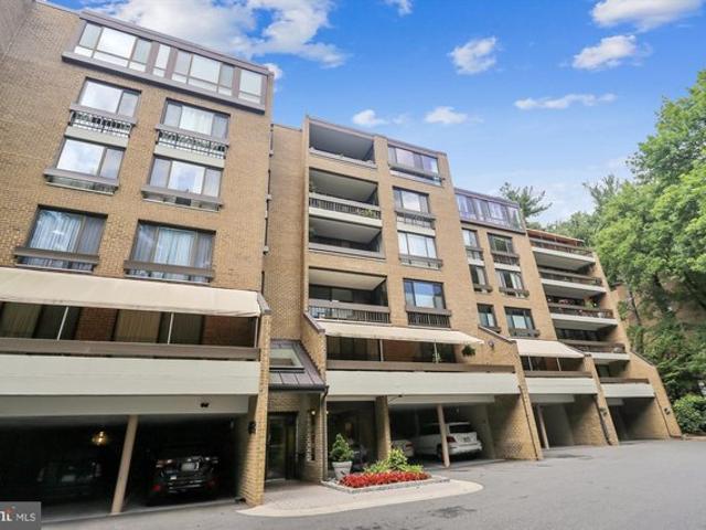 Condo for sale in Bethesda, Maryland