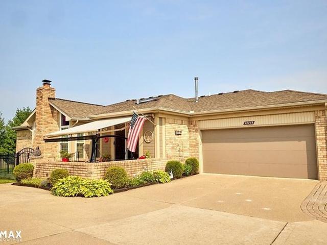 Condo for sale in Macomb, Michigan