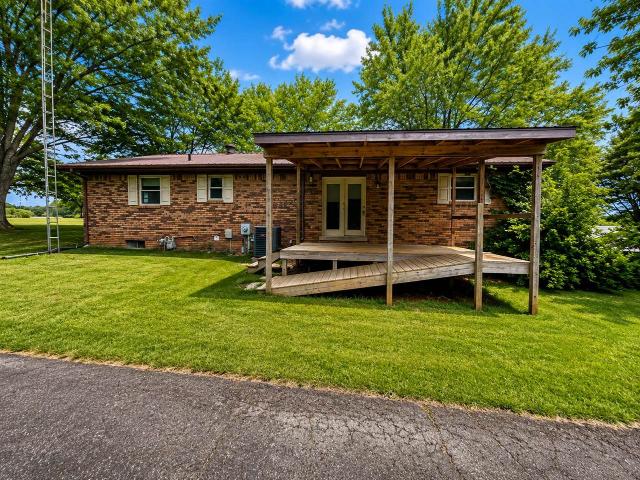 House for sale in Edmonton, Kentucky