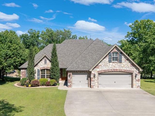 House for sale in Grove, Oklahoma