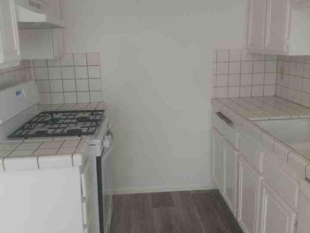 Apartment for rent in San Pedro Arts and Cultural District, Los Angeles