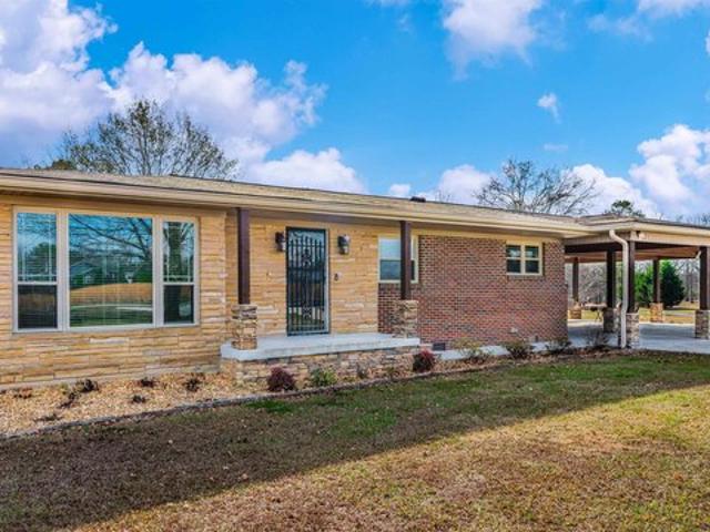 House for sale in Rainsville, Alabama