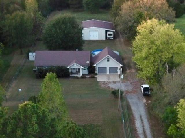 House for sale in London, Pope County