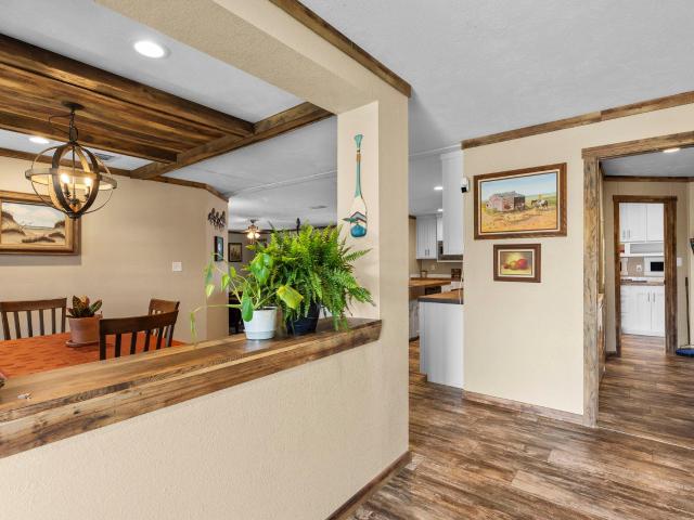 House for sale in Maxwell