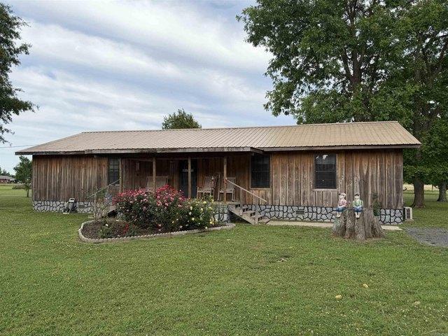 House for sale in Ark