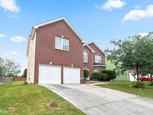 House for sale in Fairburn, Georgia