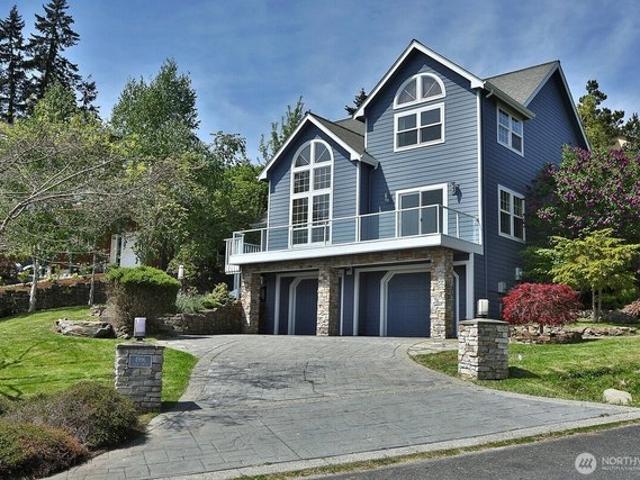 House for sale in Freeland, Washington