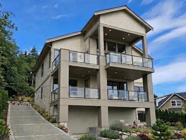 House for sale in Freeland, Washington
