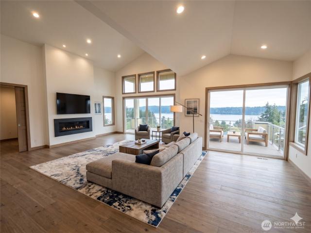 House for sale in Freeland, Washington
