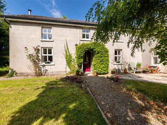 Detached House for sale in Loch Garman, North Tipperary