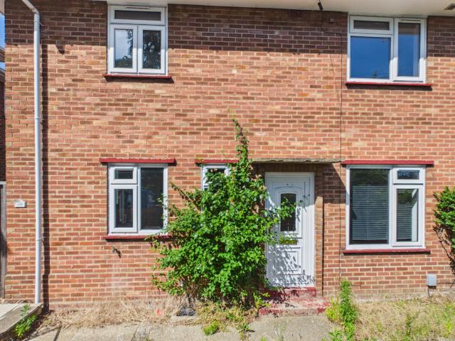 House for rent in New Catton, East Bank