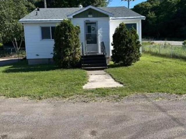 Commercial for rent in Sault Sainte Marie, Ontario