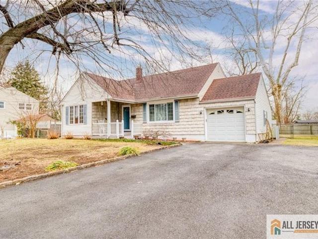 House for sale in Spotswood, New Jersey