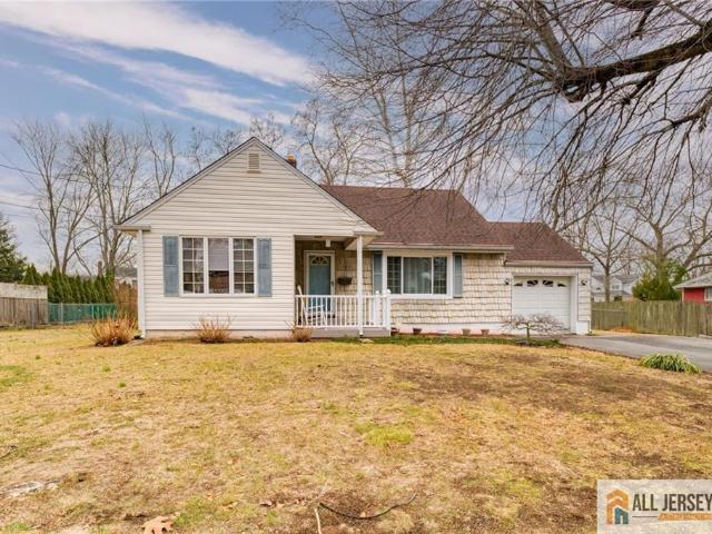 House for sale in East Brunswick, New Jersey