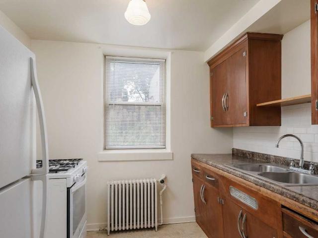 Apartment for rent in Highland, Saint Paul