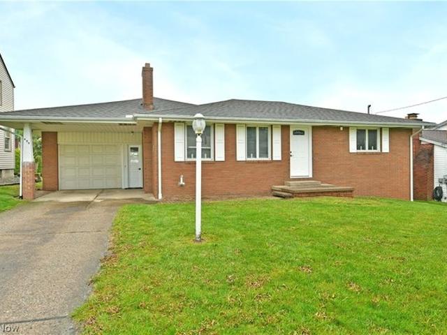 House for sale in Struthers, Ohio